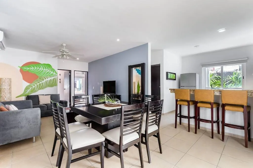 Appartamento Spacious 2 Bedroom And Big Terrace Condo In Centro Playa del Carmen